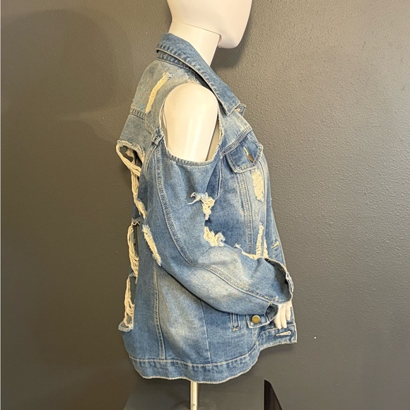 Distressed Denim Jacket Cutout Shoulder Sz Medium - Picture 5 of 9